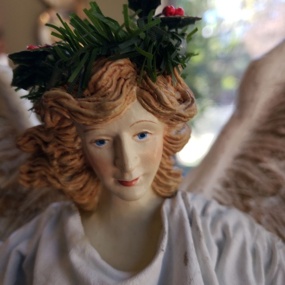 Large Paper Mache Angel - Picture 7 of 9